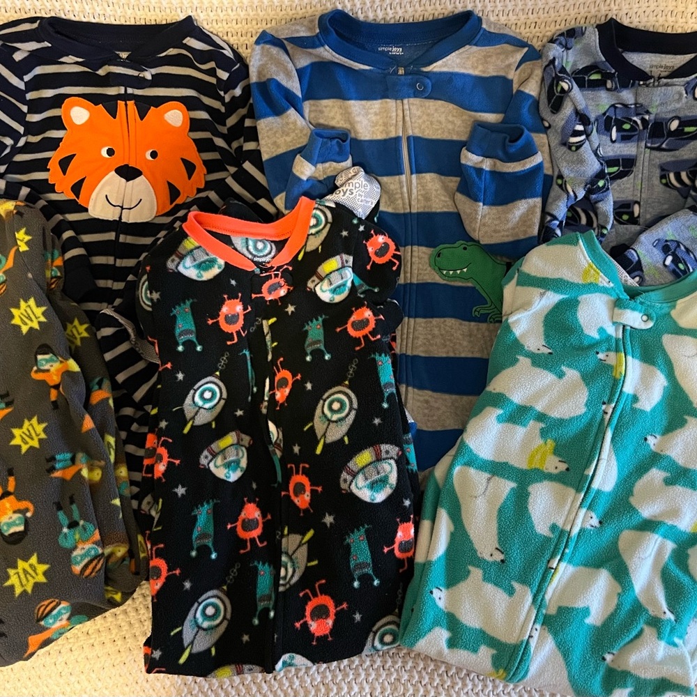 6 Carter’s Fleece Footed Pajamas 4T